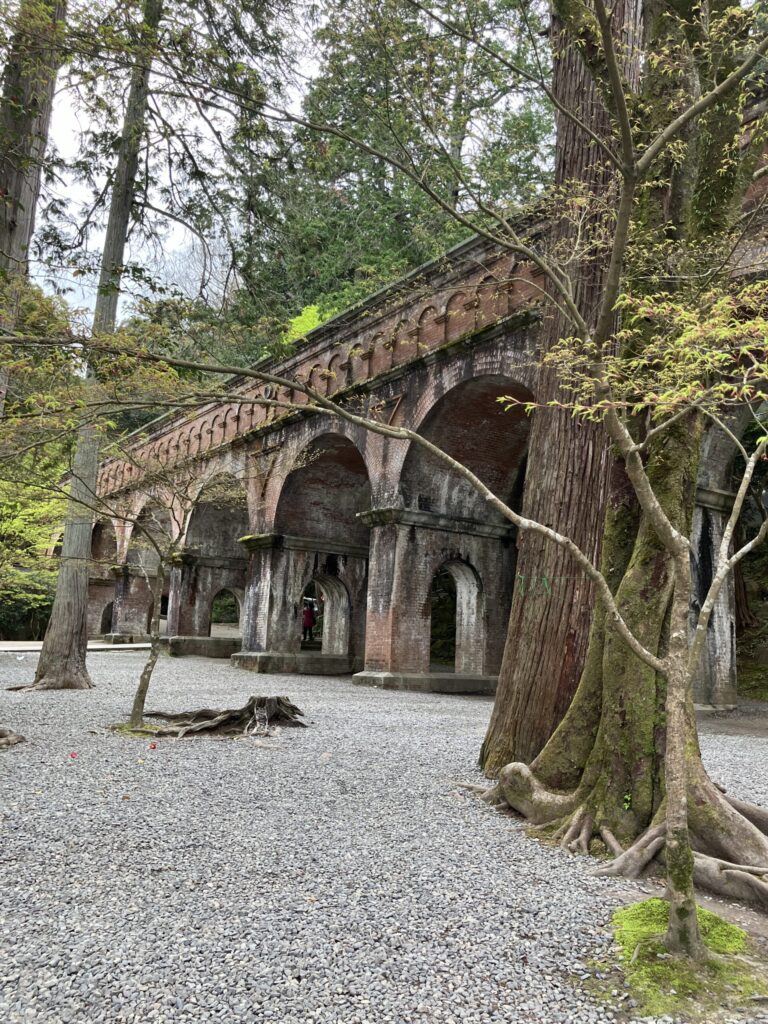 Aqueduct (aqueduct bridge of the Lake Biwa Canal)